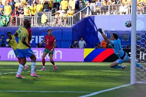 斯科拉里：维尼修斯对我说，他要在本届世界杯打进6球
