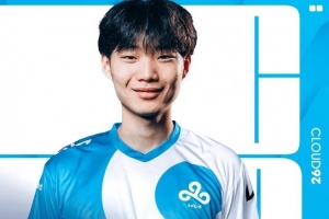 C9官宣：前BRO中单Loki再次加入队伍，北美铁粉IWD任主教练