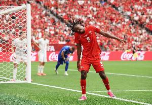 邮报：纽卡在谈判引进曼赞比，4200万镑签巴祖马纳·图雷达成协议